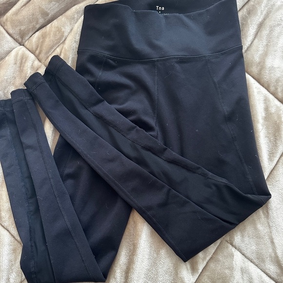 2/$50✨ TNA leggings with mesh​​ - Picture 5 of 8